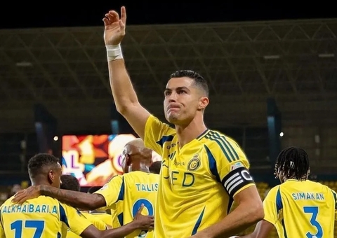 Mourinho tenta levar Cristiano Ronaldo para futebol turco, diz jornal