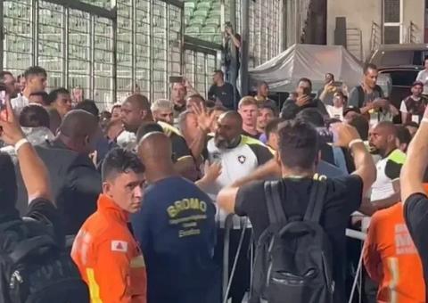Atlético-MG x Botafogo: árbitro relata brigas e garrafa atirada no Independência