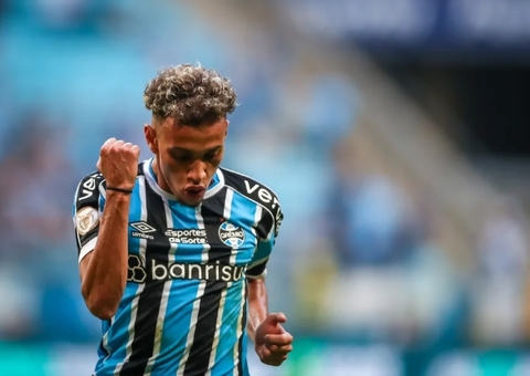 Bitello, ex-Grêmio, quer voltar ao Brasil para realizar sonho da Seleção