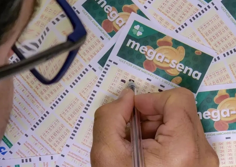 Mega-Sena acumula e pode pagar R$ 105 milhões neste sábado