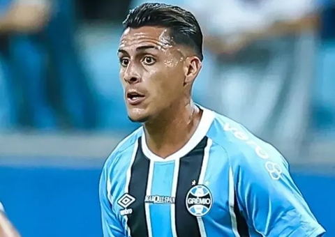 Jogador do Grêmio responderá criminalmente após cuspir em policial