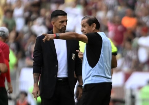 Vasco encaminha retorno de Ramón Díaz dois meses após saída