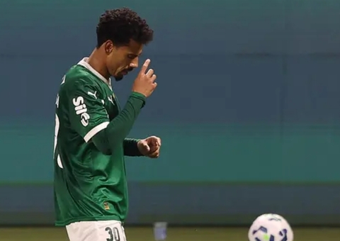 Abel vê Evangelista como substituto de Ríos, mas diz que Palmeiras está à procura