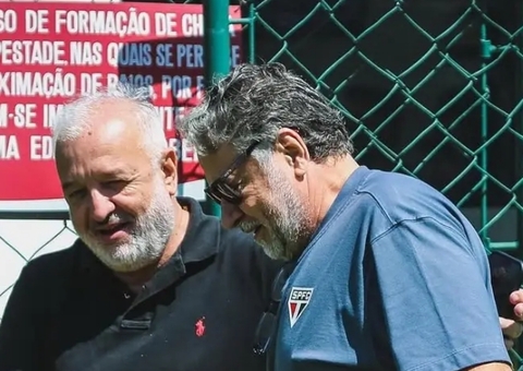 Mensagem vazada expõe racha político e climão nos bastidores do São Paulo