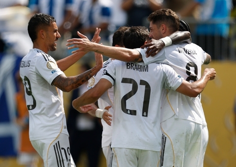 Real Madrid ignora expulsão precoce e vence Pachuca pelo Mundial de Clubes