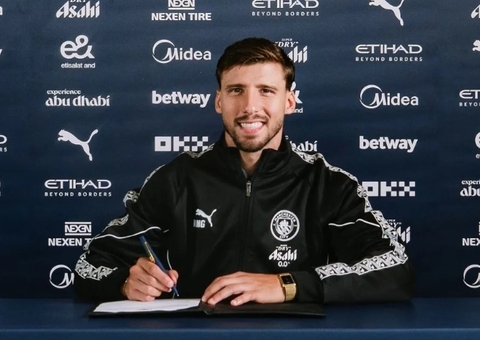 Manchester City anuncia renovação de contrato de Rúben Dias até 2029
