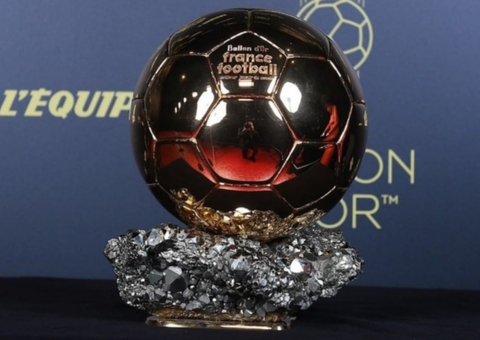 Bola de Ouro: saiba quanto vale o troféu dado ao melhor do mundo