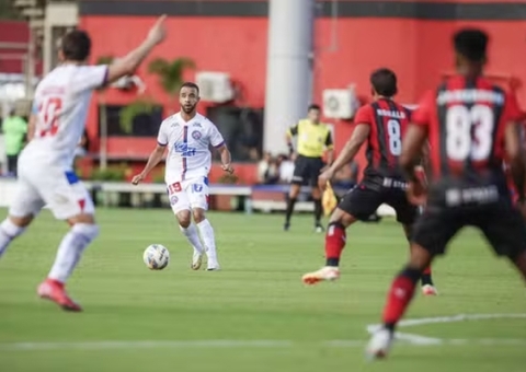Em clássico quente, Bahia empata com o Vitória e conquista o Baianão