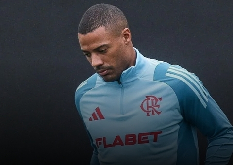 Flamengo se pronuncia após vazamento de críticas a De La Cruz; entenda