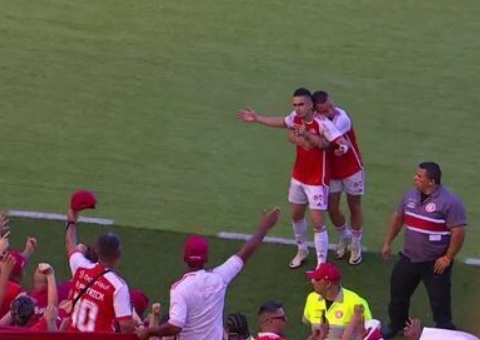 Inter goleia, entra no G-4 do Brasileiro e Bragantino estaciona na zona de rebaixamento