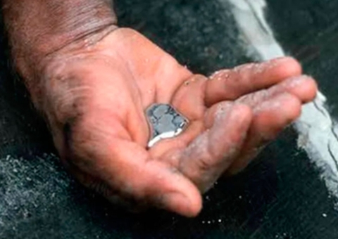 MPF dá 30 dias para Shopee remover anúncios de mercúrio líquido