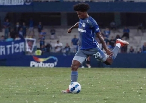 Jogador do Emelec tem esposa e filho sequestrados no Equador