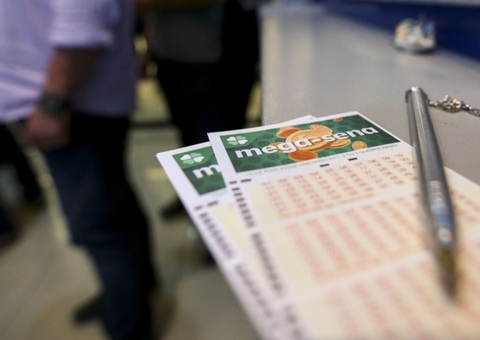 Ninguém acerta as seis dezenas da Mega-Sena; prêmio vai a R$ 7,5 milhões