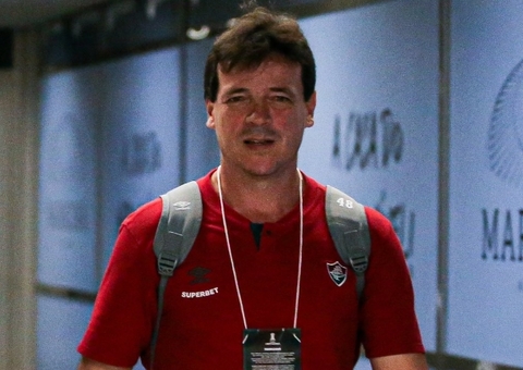 Presidente do Fluminense explica demissão de Diniz