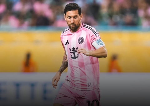 Aniversariante do dia, Messi nunca foi eliminado em fase de grupos