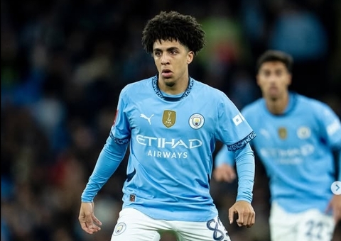 Titular do City é suspenso por três jogos no Mundial de Clubes; entenda