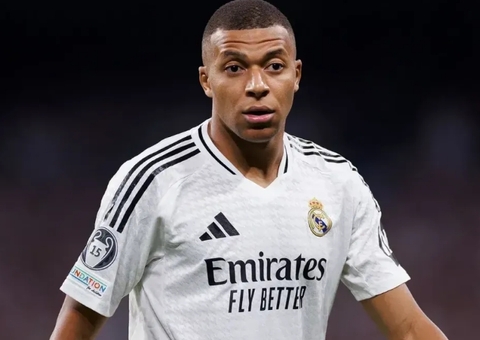 Mbappé perde 4 kg após internação no Mundial de Clubes, diz jornal