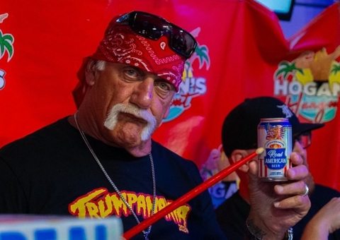 Hulk Hogan, lenda da luta livre, morre aos 71 anos