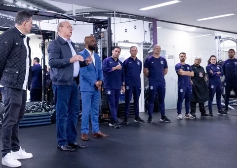 Corinthians quita 1ª parcela de premiação atrasada com elenco