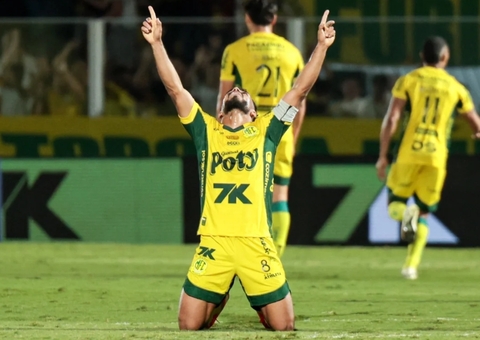 Walter pega pênalti e Mirassol vence o Fortaleza no Castelão pelo Brasileiro