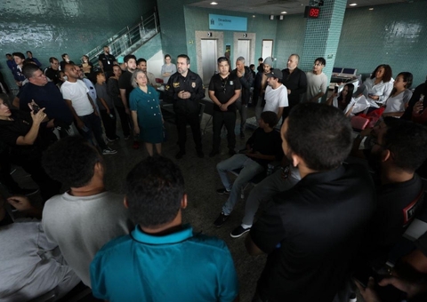 Deportados dos EUA seguem para BH após assistência do Governo do Amazonas