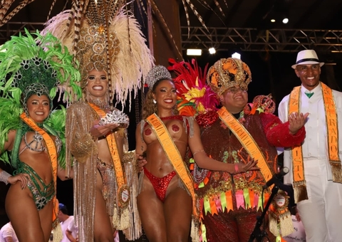 Andanças de Ciganos conquista dois títulos na Corte do Carnaval 2026 em Manaus