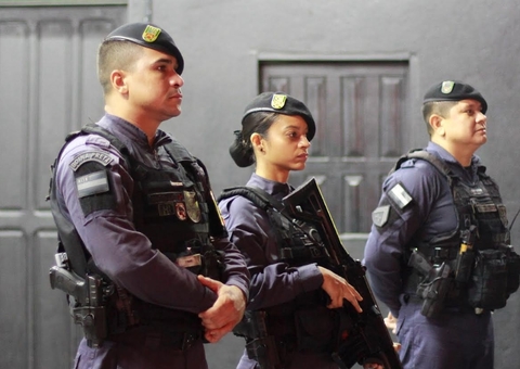 Bares do Parque 10 são autuados por vender bebida alcoólica para adolescentes