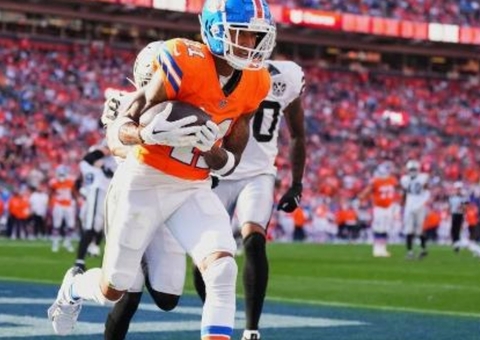 Jogador da NFL é baleado na nuca ao sair de clube de strip