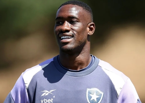 Zagueiro do Botafogo tem lesão constatada e é cortado do Mundial de Clubes