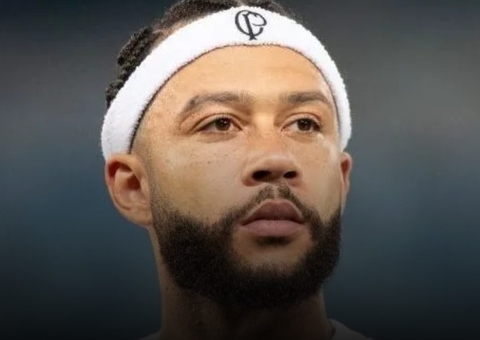 Por R$ 6 milhões em atrasos, Memphis pressiona Corinthians com ultimato