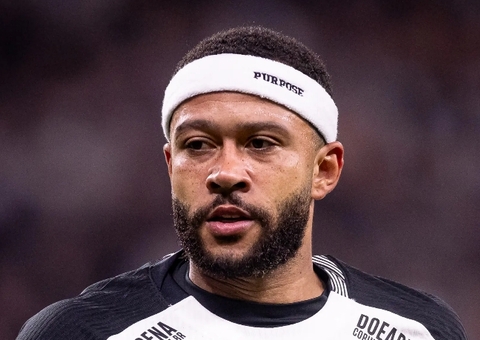 Memphis Depay recebe propostas e pode deixar o Corinthians, diz jornalista