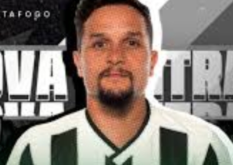 Botafogo anuncia oficialmente contratação do atacante Artur