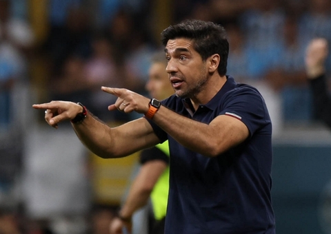 Abel aponta falhas de jogadores do Palmeiras contra Grêmio e projeta final