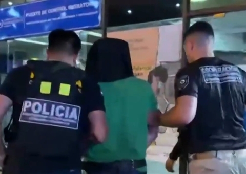 Ex-diretor da PRF passa a noite da PF após prisão no Paraguai