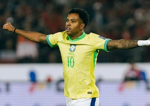 Rodrygo paga caro por polivalência e é o mais substituído da seleção