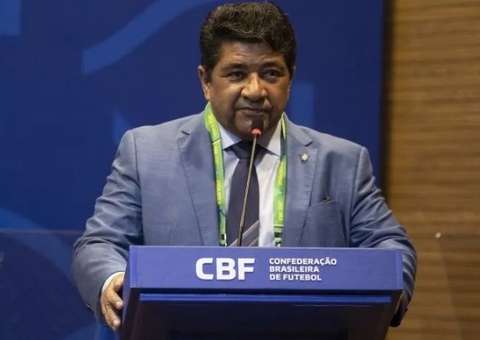 Presidente da CBF diz que impaciência pode piorar seleção de Dorival