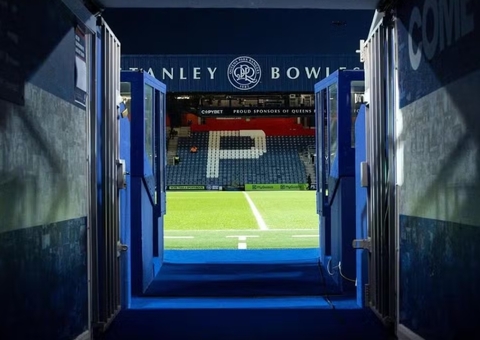 Dois jogadores de time europeu são presos após incidente em boate; entenda