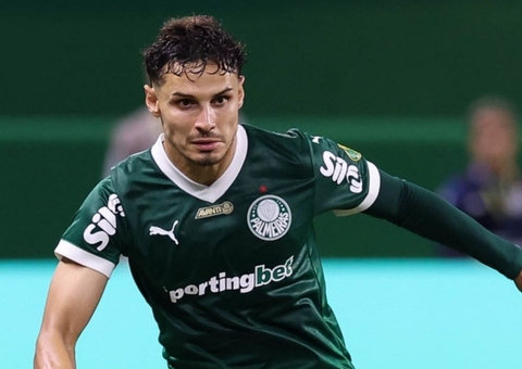 Veiga deixa futuro em aberto no Palmeiras após falha na final e fase ruim