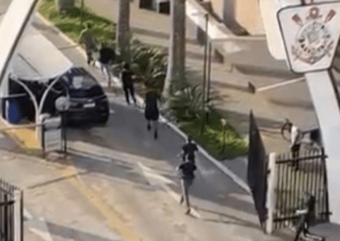 Polícia se assusta com invasão e vai reunir Gaviões e Mancha antes do Dérbi