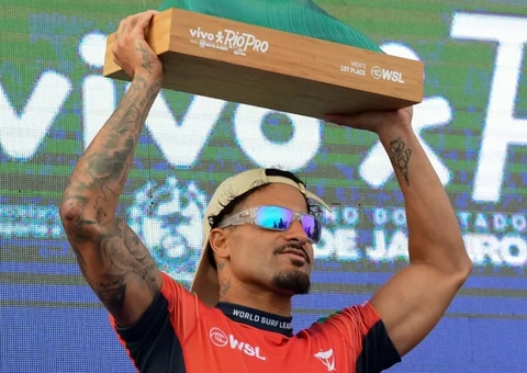 Italo vence final brasileira e leva etapa de Saquarema do Mundial de surfe
