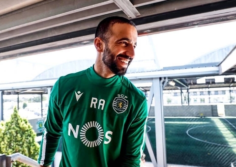 Manchester United pagará multa para contratar técnico Rúben Amorim