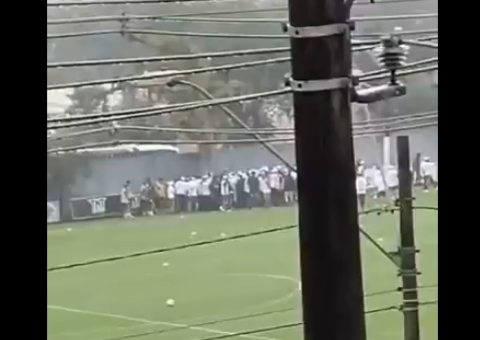Vídeo: veja bastidores da invasão ao CT do Santos