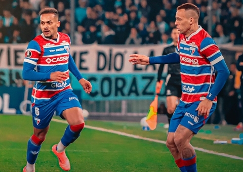Fortaleza perde do Racing e avança às oitavas em segundo