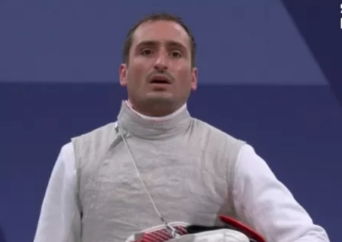 Brasileiro Guilherme Toldo é derrotado na esgrima