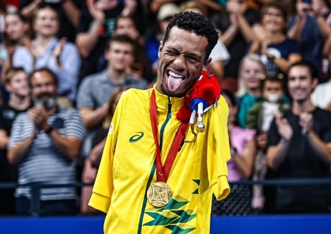 Gabrielzinho conquista primeiro ouro do Brasil nas Paralimpíadas