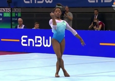 Simone Biles reflete sobre aposentadoria; saiba o motivo