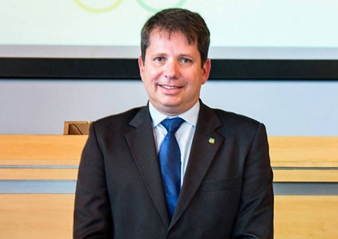 La Porta derrota Wanderley e é eleito presidente do COB