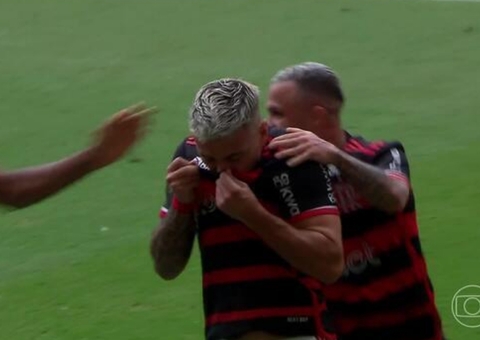Copa do Brasil: Flamengo fecha 1º tempo em 2 a 0 contra Atlético