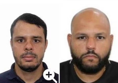 Torcedores do Botafogo que imitaram macacos em jogo são indiciados