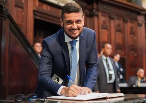 Presidente da Alerj preso pela PF orientou ex-deputado 'TH joias' a fugir e eliminar provas de crime